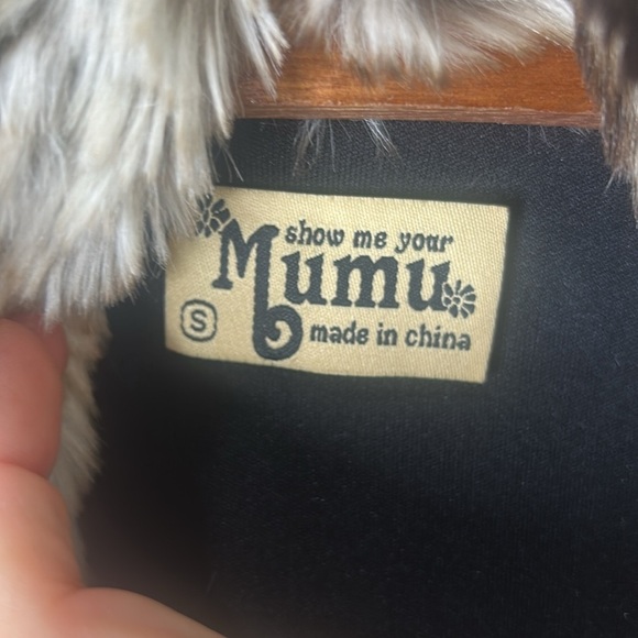 Show Me Your MUMU Fausta Faux Fur Vest Cream Brown Size Small - Picture 8 of 14